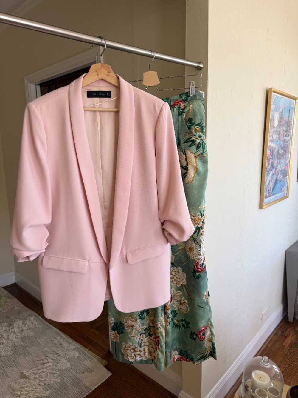 Pink Blazer With Rolled-up Sleeves - Zara